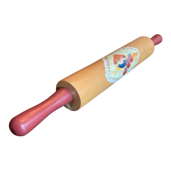 Vintage wooden rolling pin with red handles & painting of pie & apples on - Picture 3 of 6